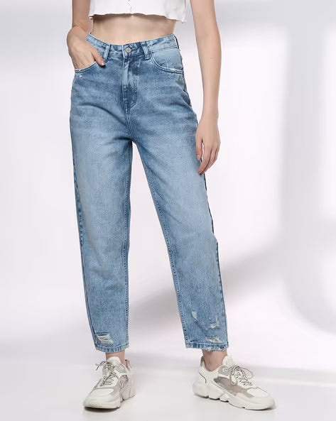 Women Lightly Washed Relaxed Fit Blue Jeans